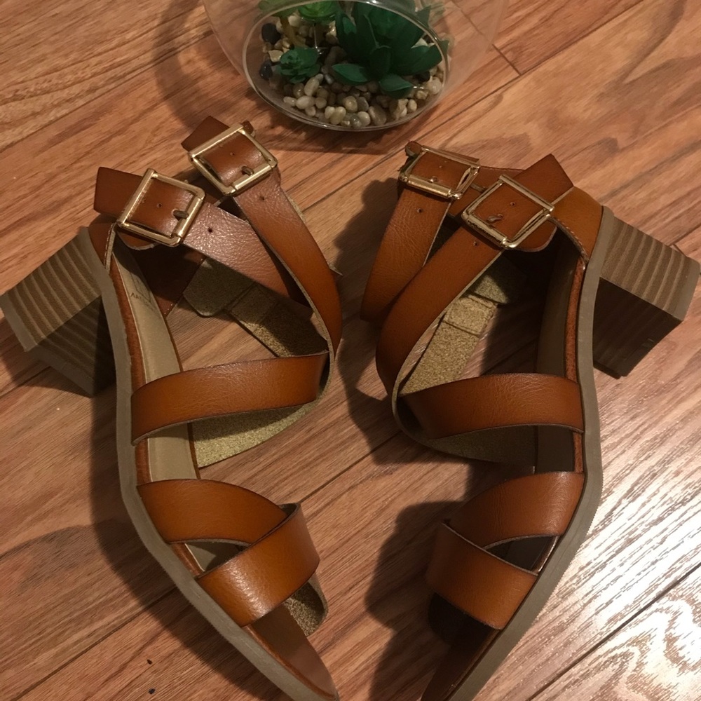 Material Girl Sandals 💕